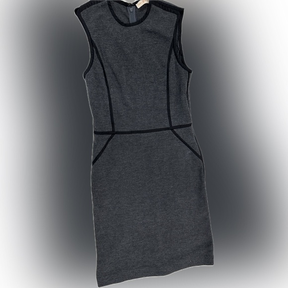 Tory Burch Grey Wool Sheath Dress with Black Trim Size Small - Picture 5 of 5